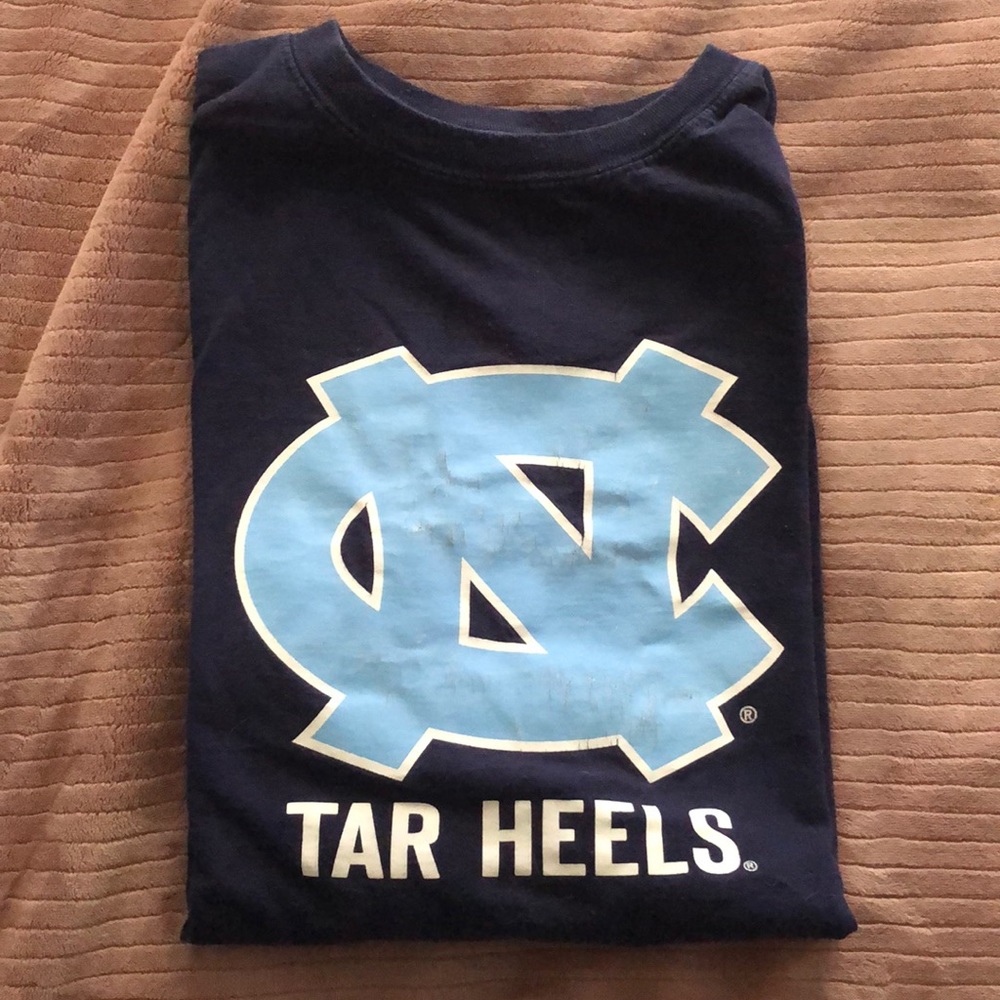 UNC T-Shirt SEND OFFERS